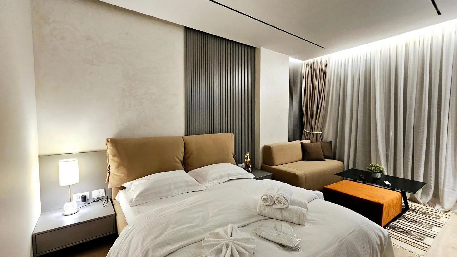 Center Apartment Easy_Luxury Tirana 0*,  Albanien